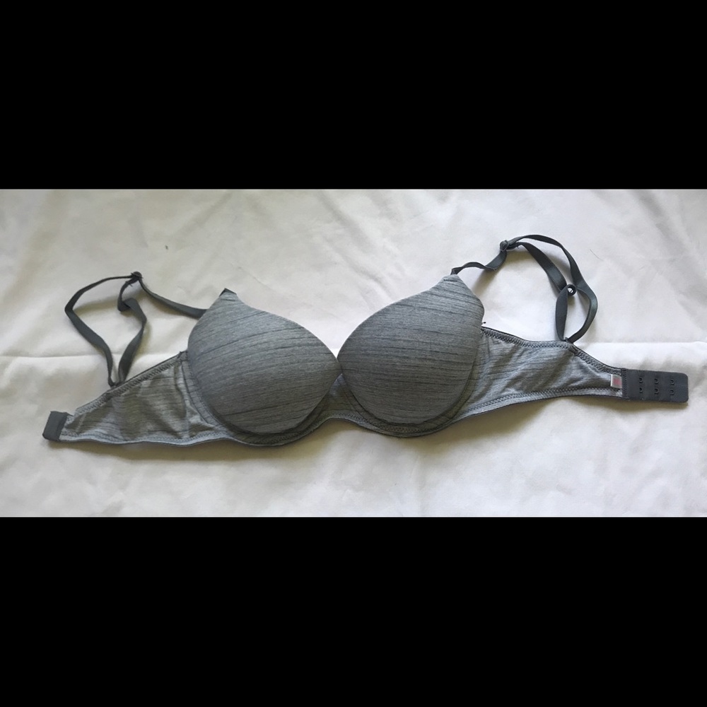 Victoria Secret Lightly lined Bra